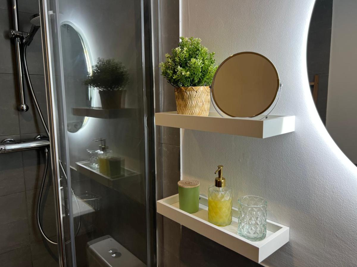 Cozy Apartment Well-Located In Terrassa, Barcelona Eksteriør bilde