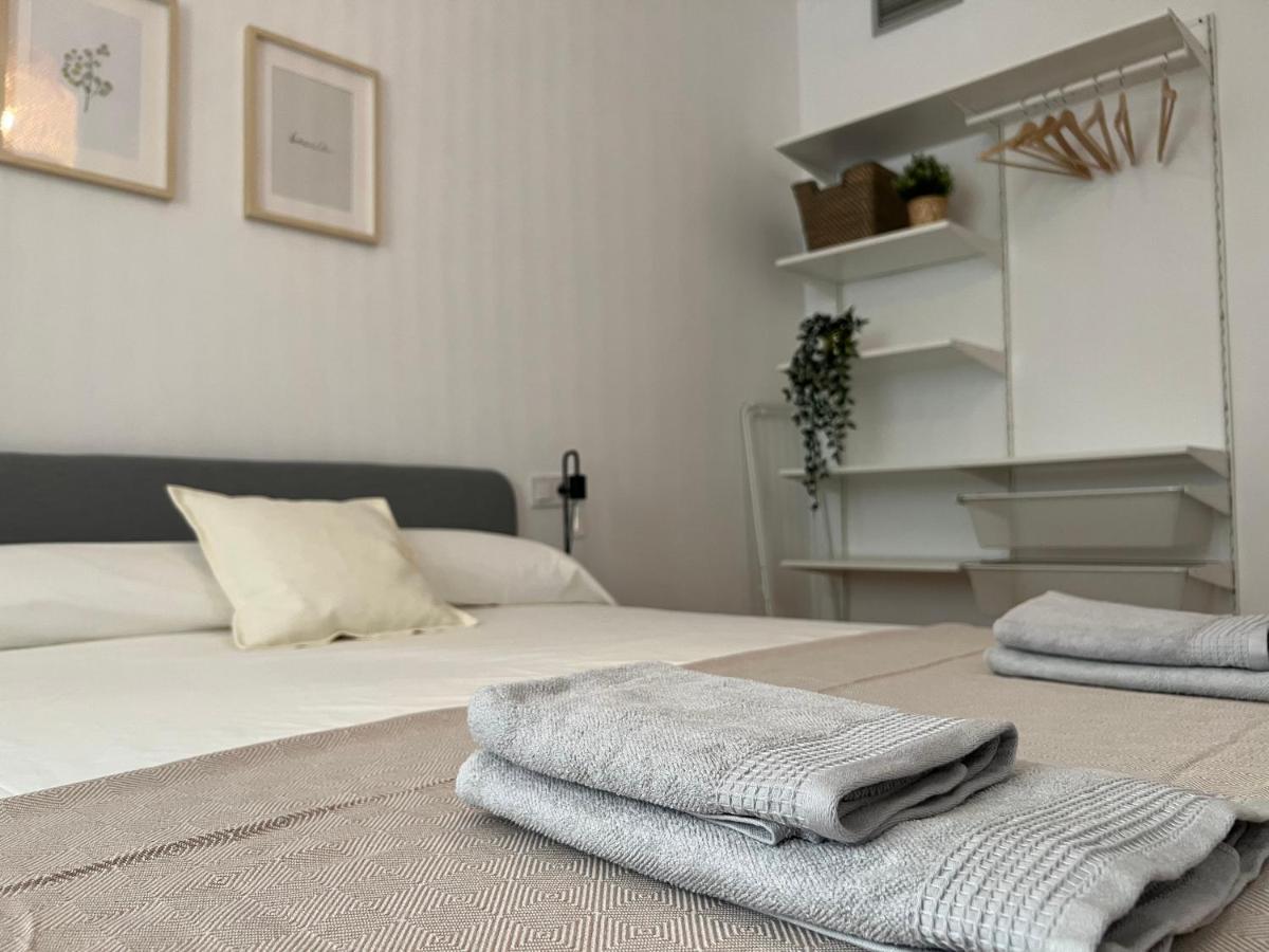 Cozy Apartment Well-Located In Terrassa, Barcelona Eksteriør bilde
